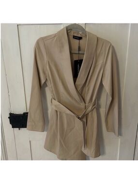 PrettyLittleThing Stone Wrap Belted Blazer
